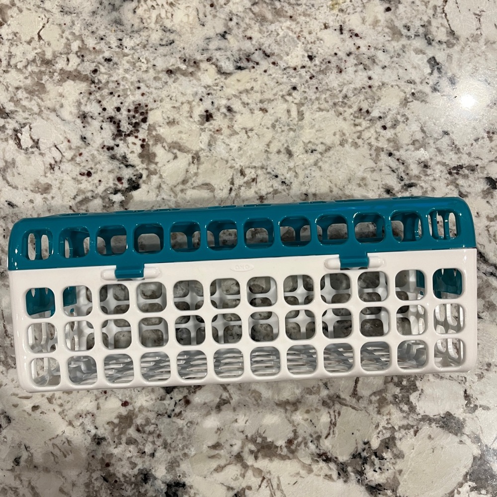 NWOT OXO Dishwasher Basket - Picture 6 of 7